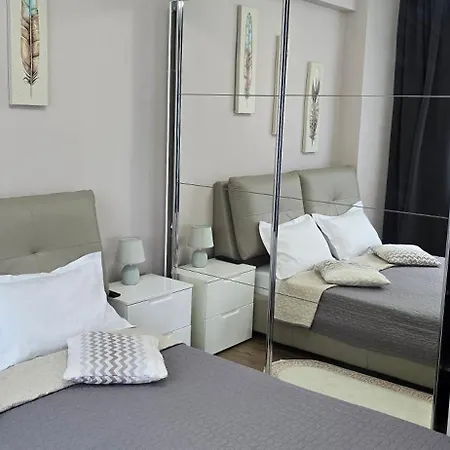 Cu Si Mare Apartament *