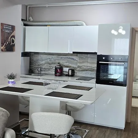 Apartament Cu Si Mare *