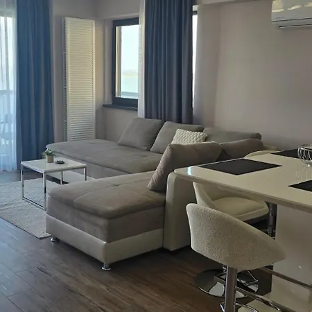 Cu Si Mare Apartament