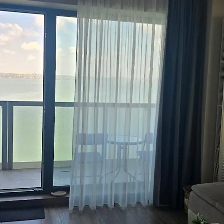 Apartament Cu Si Mare *